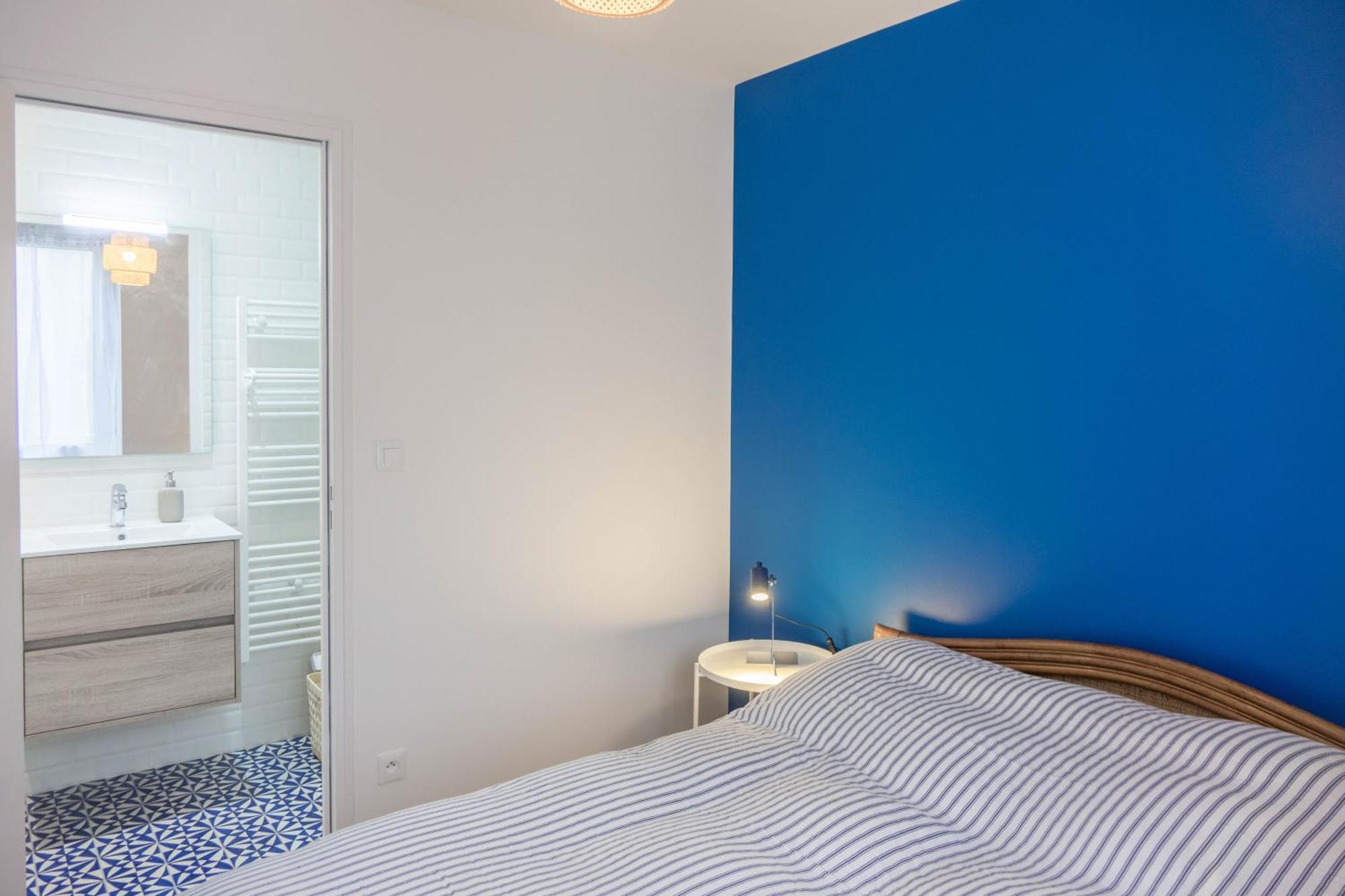 Beau Quartier Et Central, Maison Spacieuse Avec Cour, 3 Chambres, 3 Salles De Bains A 10 Min A Pied De La Gare Orléans Exteriör bild